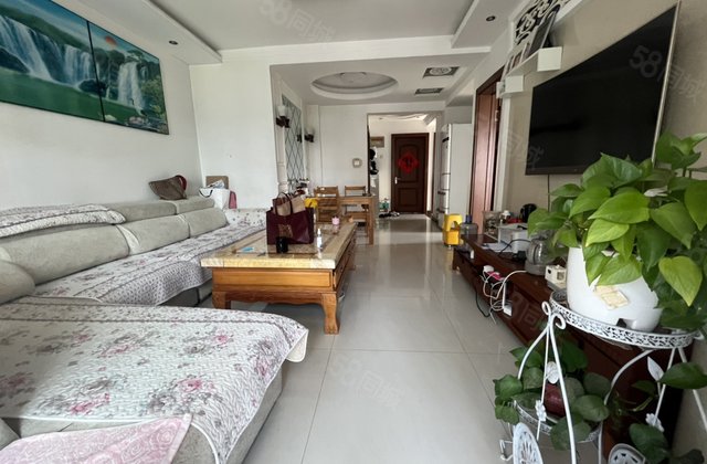 西湖馨苑 新出东边户凤凰楼层！3室2厅1卫！