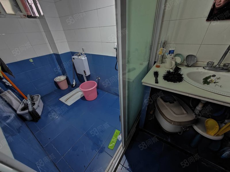 怡荷圆3室2厅2卫100㎡南北32.8万