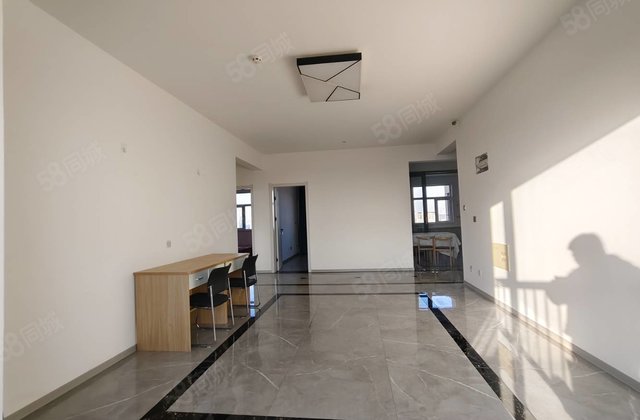 高新雅苑3室2厅143㎡160万二手房图片