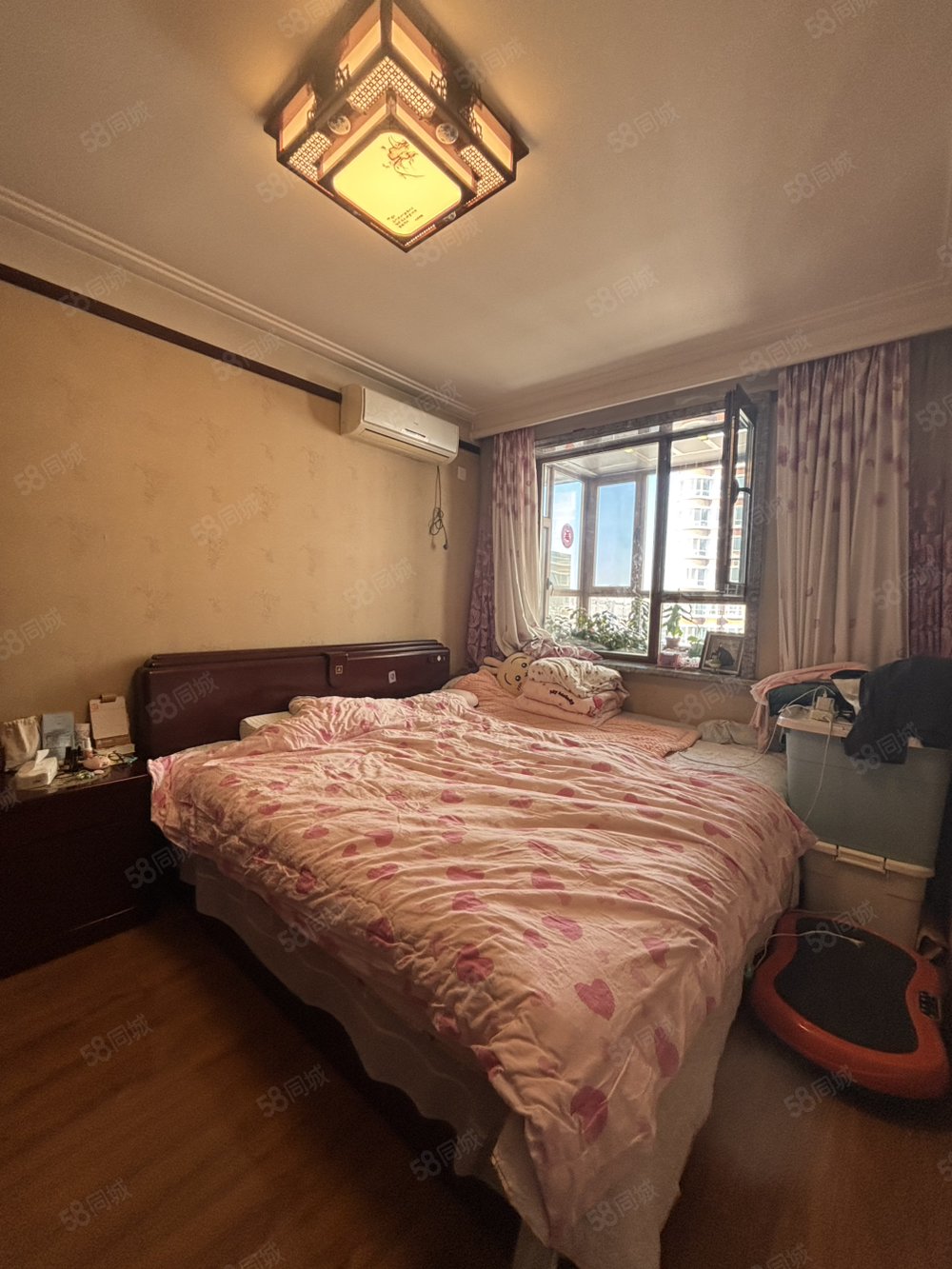 东方新城3室2厅1卫131㎡南北59万