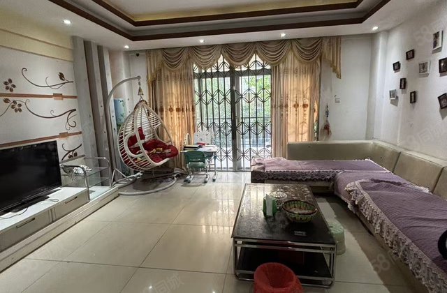 月亮湾城市花园3室2厅139㎡48.3万二手房图片