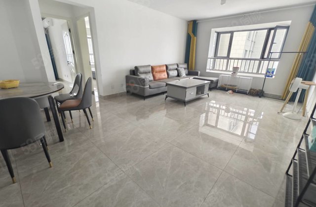 新出莲湖新城边户，带车位储藏室，中间楼层免大税