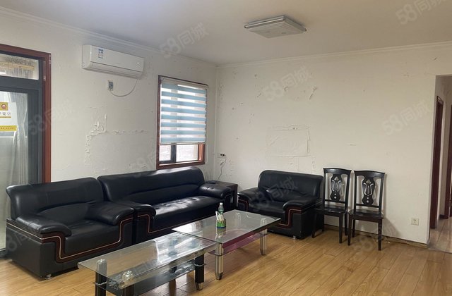 锦绣华庭2室2厅105㎡75.8万二手房图片