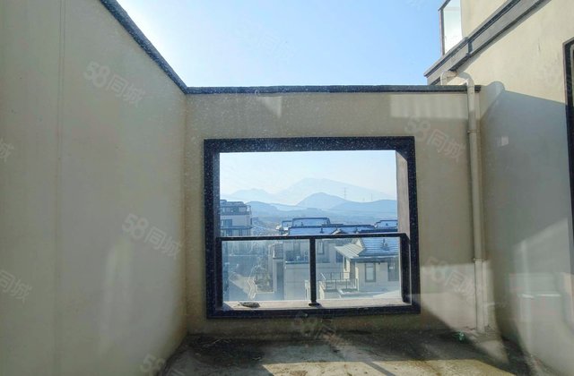 旅投绿城西山燕庐3室2厅130㎡129.5万二手房图片