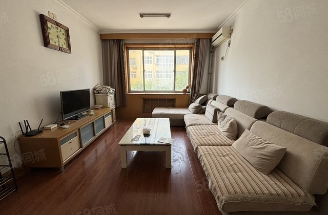 北顺和东昌!三中!东边户低层独门独户!市医院东昌华粮局家属院