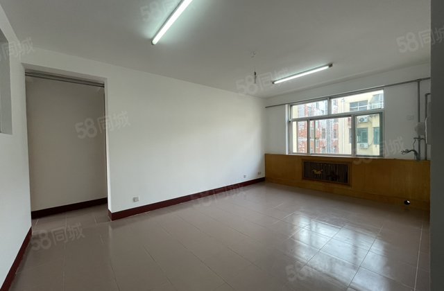 公园北 东昌路 三室朝阳 超大阳台 楼前没高楼 看房有钥匙