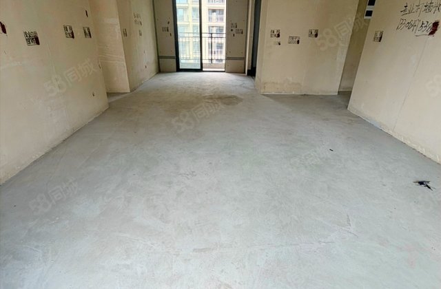 兆基璟宸府4室2厅167㎡115万二手房图片