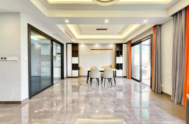 阳光城愉景湾3室2厅135.68㎡398万二手房图片