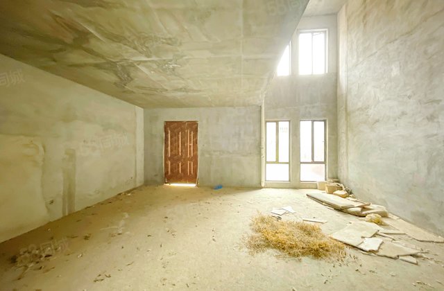 熙庭原著(别墅)4室2厅218.46㎡198万二手房图片