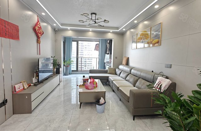 永盛中心城4室2厅120㎡96万二手房图片