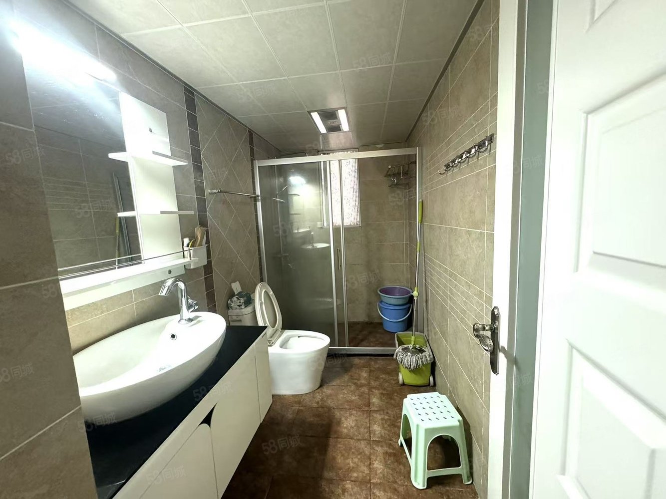 龙泉花园东苑4室2厅2卫158㎡南北103.8万