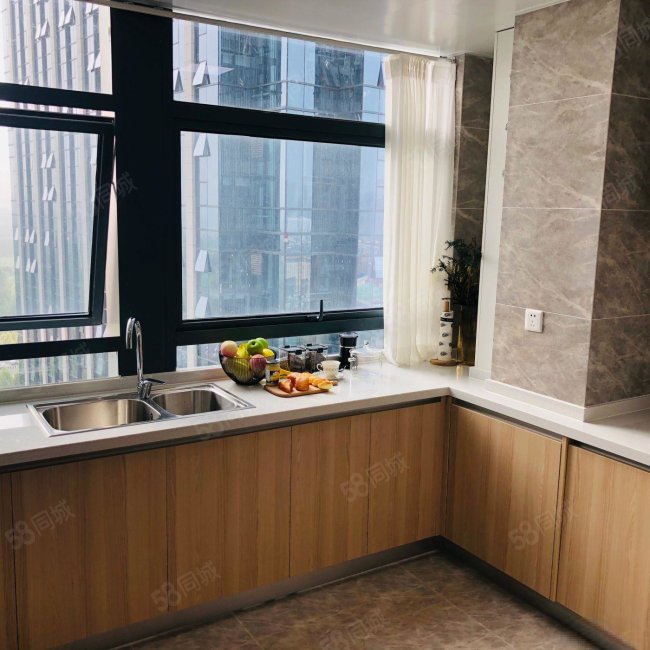 中南云墅2室2厅1卫35㎡南19万