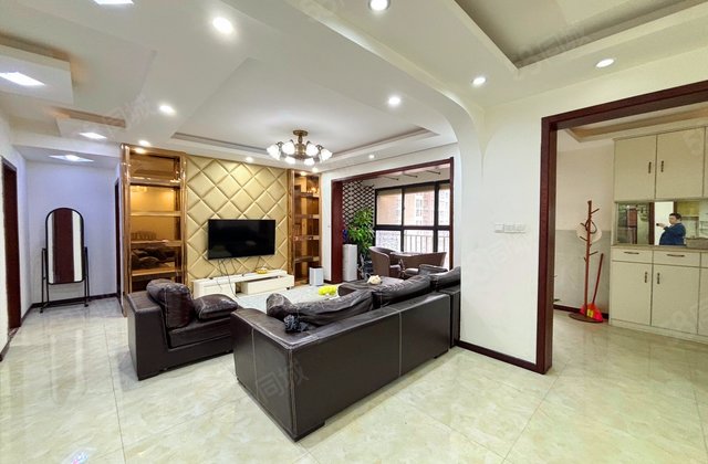 橡树湾B区3室2厅77.94㎡83.8万二手房图片