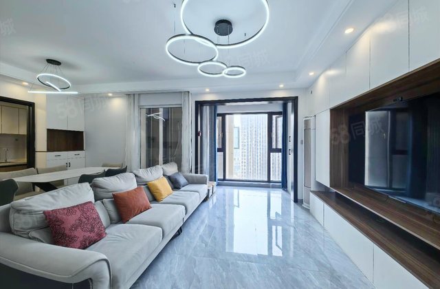 龙湖时代天街3室2厅108㎡179万二手房图片