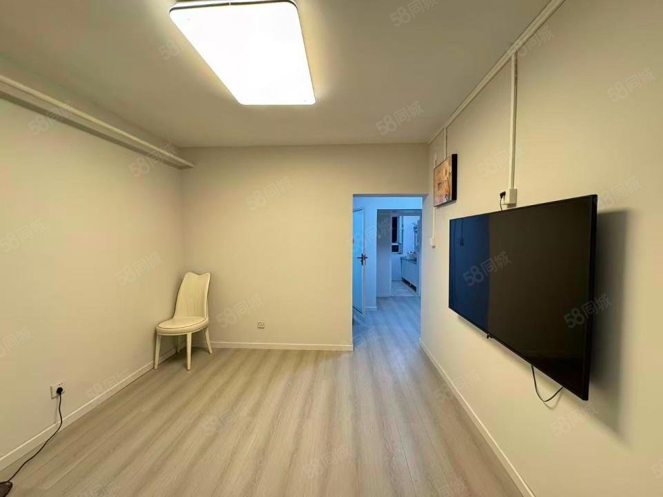 北沙小區(qū)2室1廳1衛(wèi)59.6㎡南北380萬(wàn)