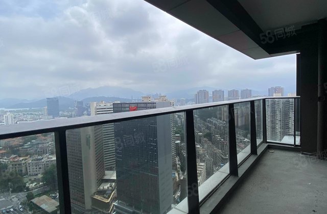 御龙天地3室2厅96㎡600万二手房图片