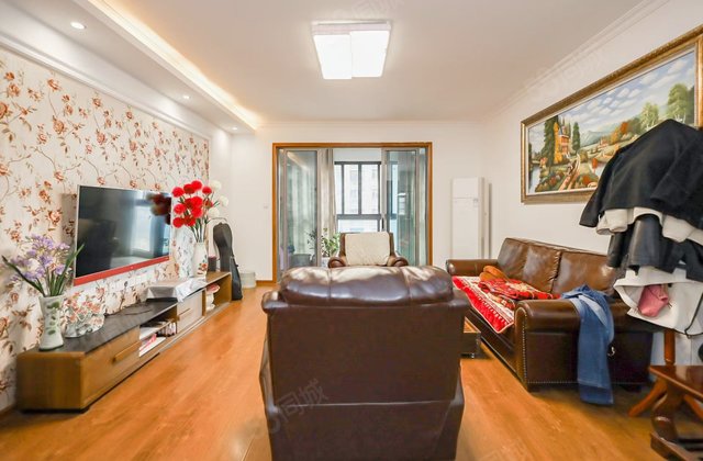 八方小区(C区)3室2厅139.06㎡318万二手房图片