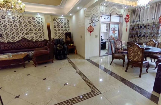 古楼别墅 东昌御府 带大院子 位置好 房东诚心出售 看房方便