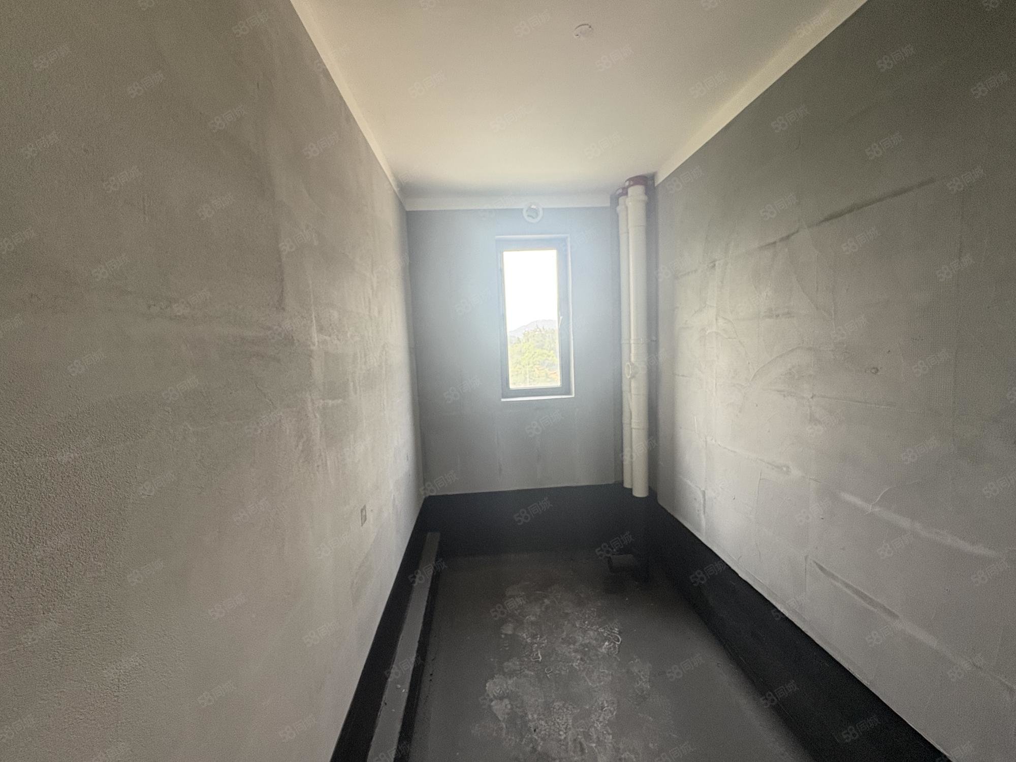 招商兰溪谷3室2厅2卫115㎡南80万