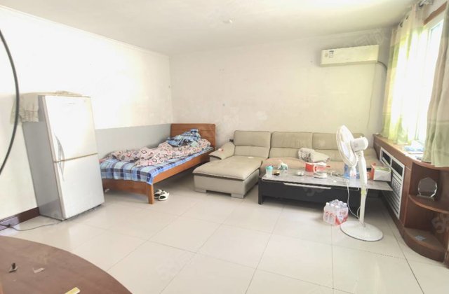 文轩总校本部 新时代北区， 东关国际 两室两厅 非顶层免大税