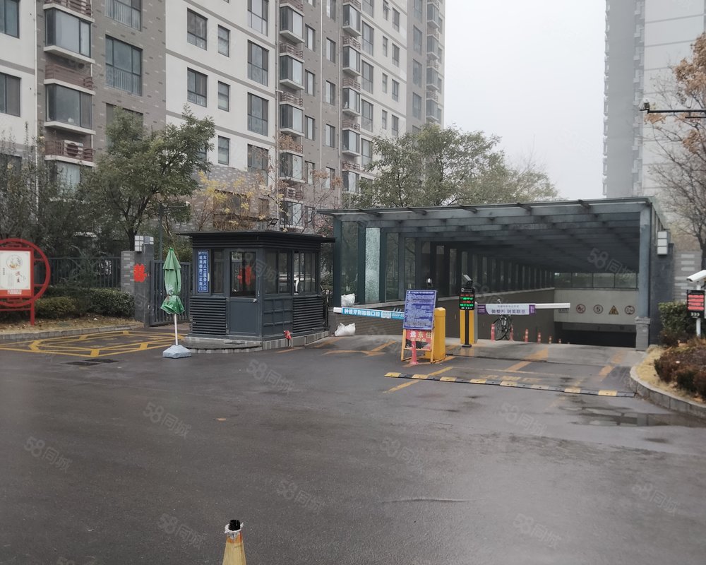 鸿嘉星城观澜御府2区