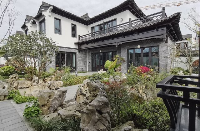 苏州园林徽派建筑独门独户合院别墅 地面两层 距地  4室3厅4卫168.