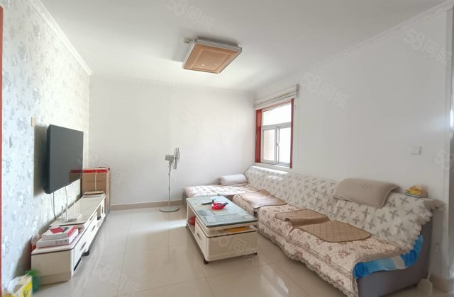 万达广场日月城！ 信合花苑！ 前排！三室好楼层