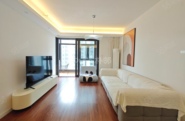 万科里金域国际(一二期)4室2厅131.04㎡258万二手房图片