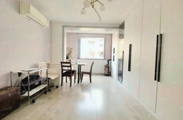 三泾南宅3室1厅77㎡315万二手房图片