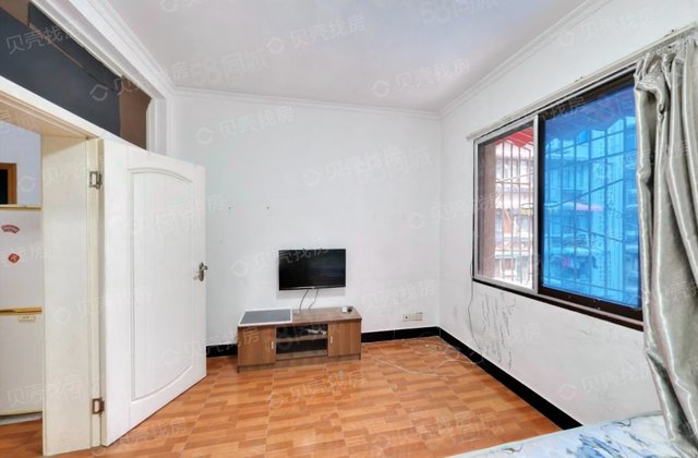 昭忠祠街52号院2室1厅51.76㎡60万二手房图片