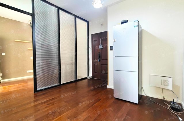 日月光伯爵湾(一期)3室2厅89.28㎡255万二手房图片