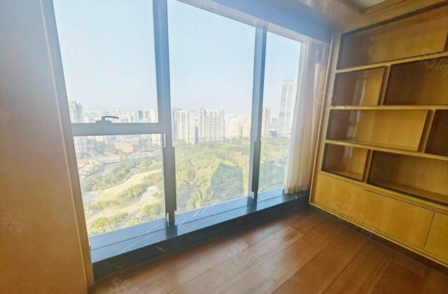 尚东柏悦府4室2厅427.72㎡6660万二手房图片