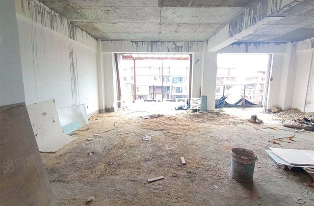 新景国际外滩3室2厅97.51㎡618万二手房图片