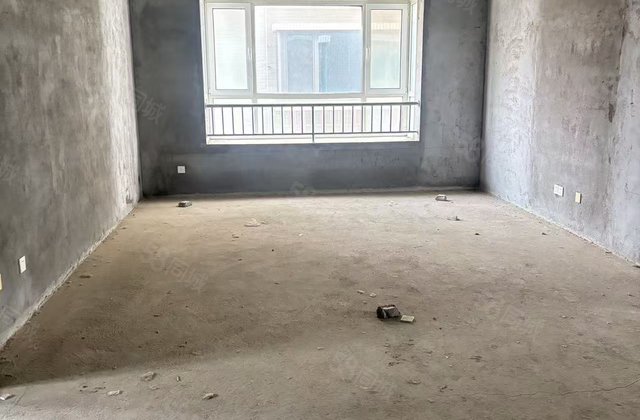 赠车位储！电梯洋房！文轩！免大税！馨润花园！