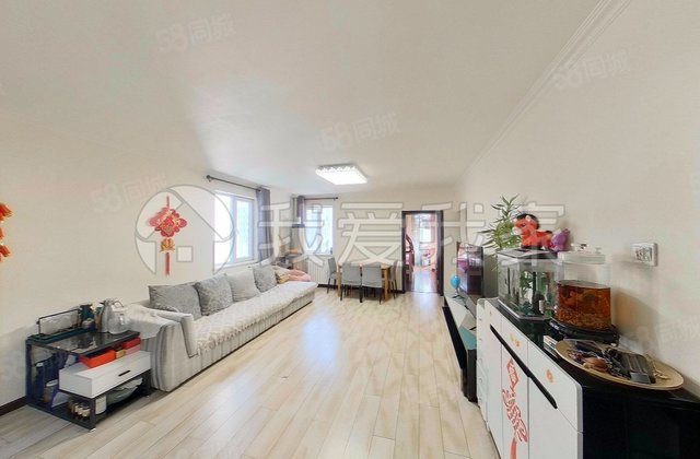 太月园(南区)2室1厅90.07㎡700万二手房图片