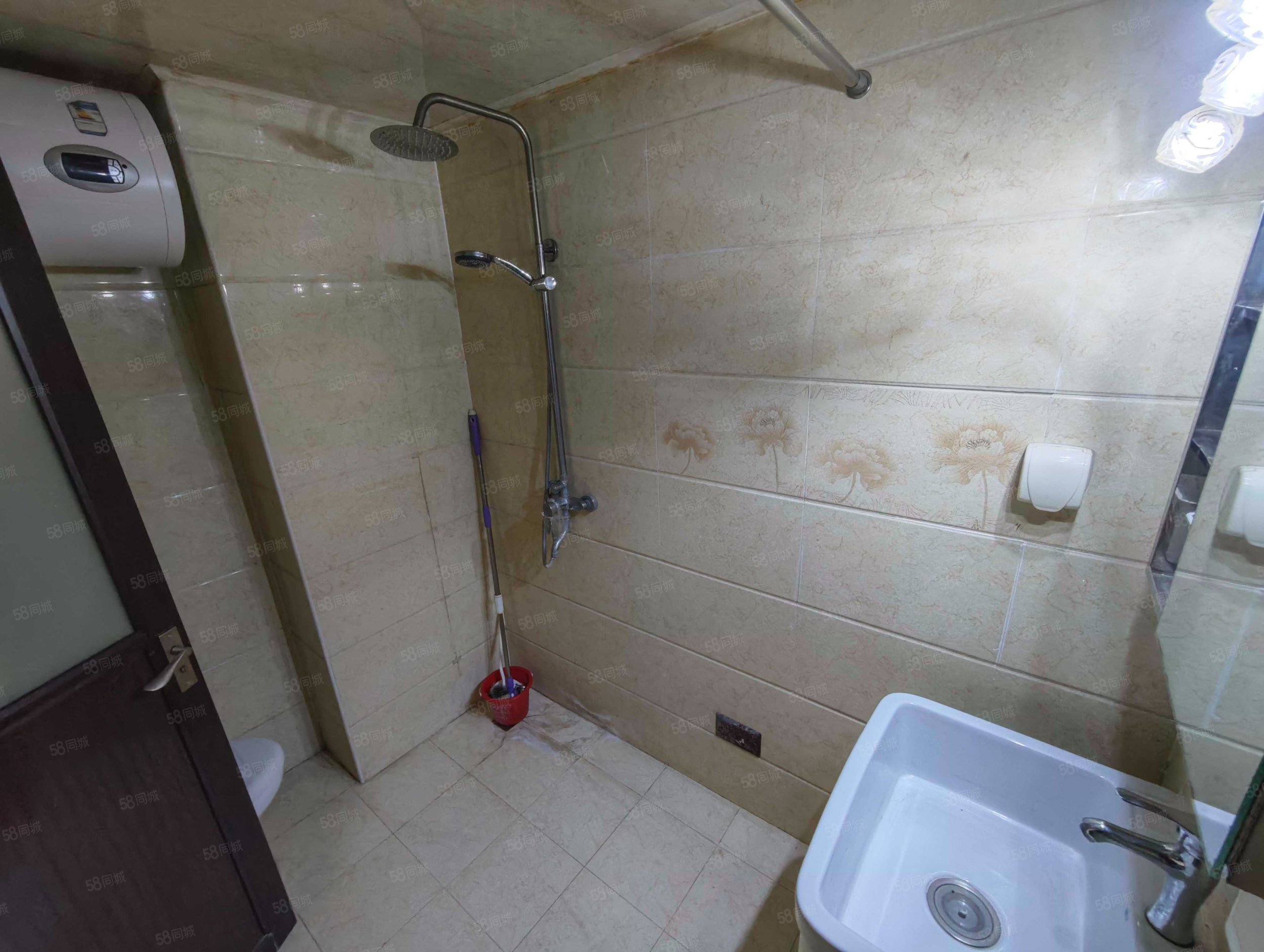 天翠陽光新城(C區(qū))2室1廳1衛(wèi)76.08㎡南北235萬