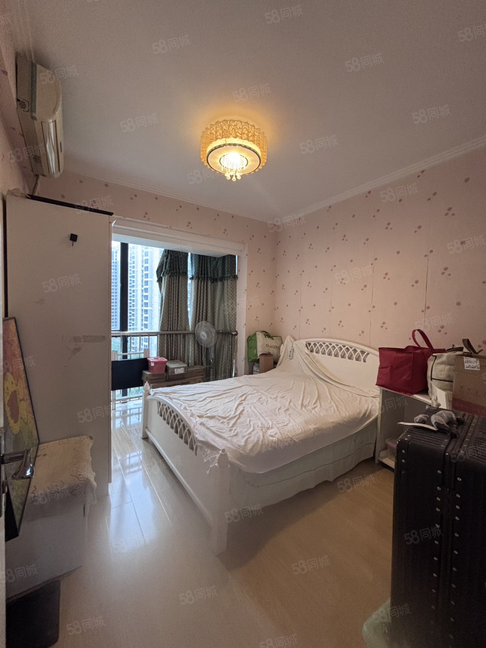 奥林清华3室2厅2卫120㎡南北68.88万