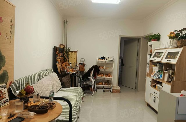 文轩本部，建行家属院精装修，三室，看房方便