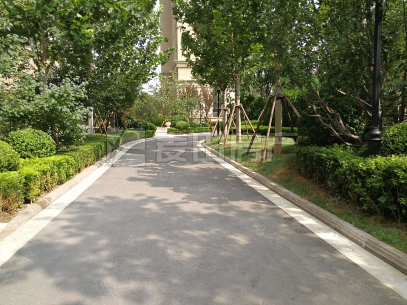 楓丹壹號(hào)(二期)3室2廳2衛(wèi)116㎡南北620萬(wàn)