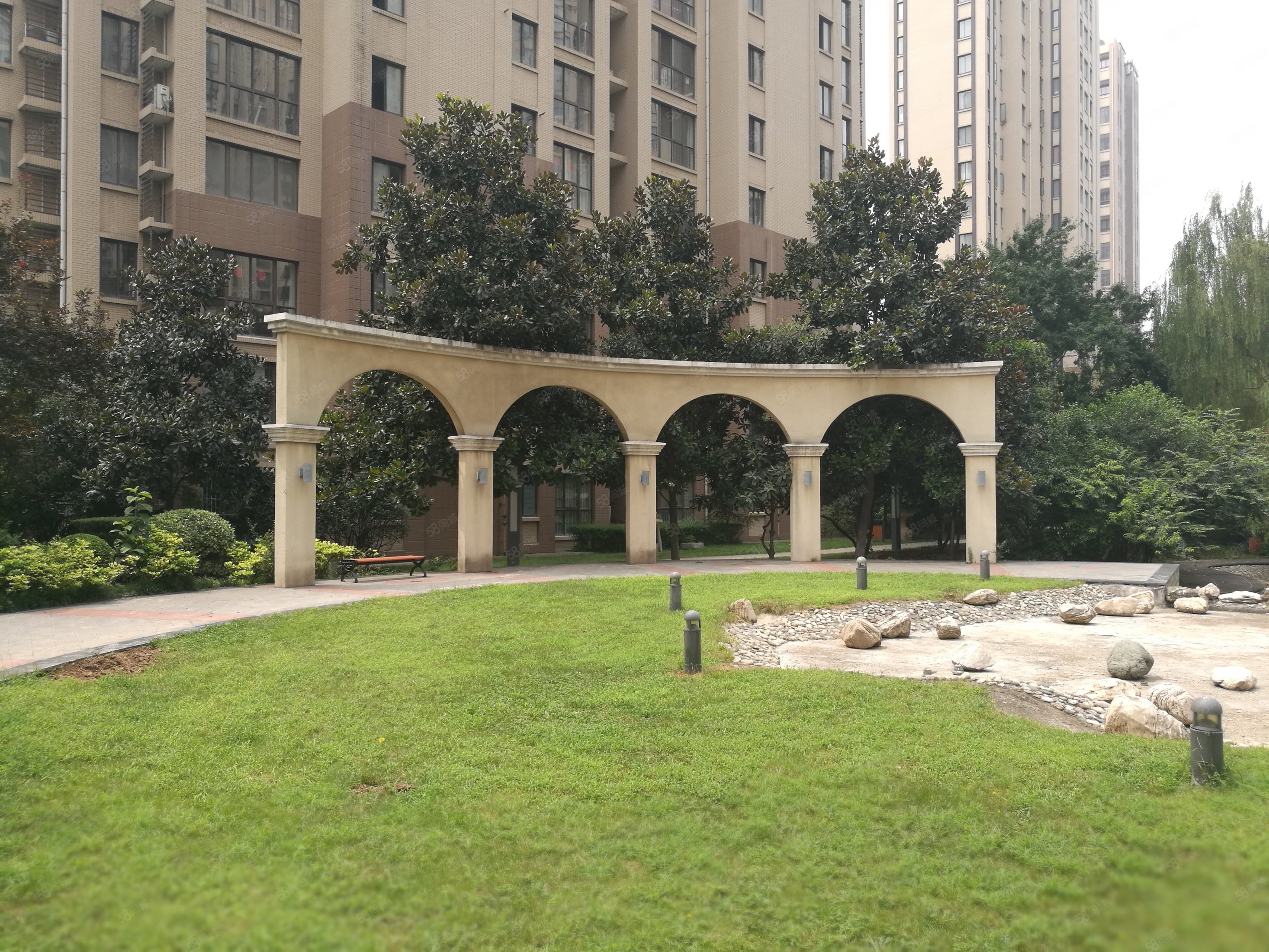 470w带地下室 改善社区 公园天下 西工大有钥匙,公园天下-西安58同城