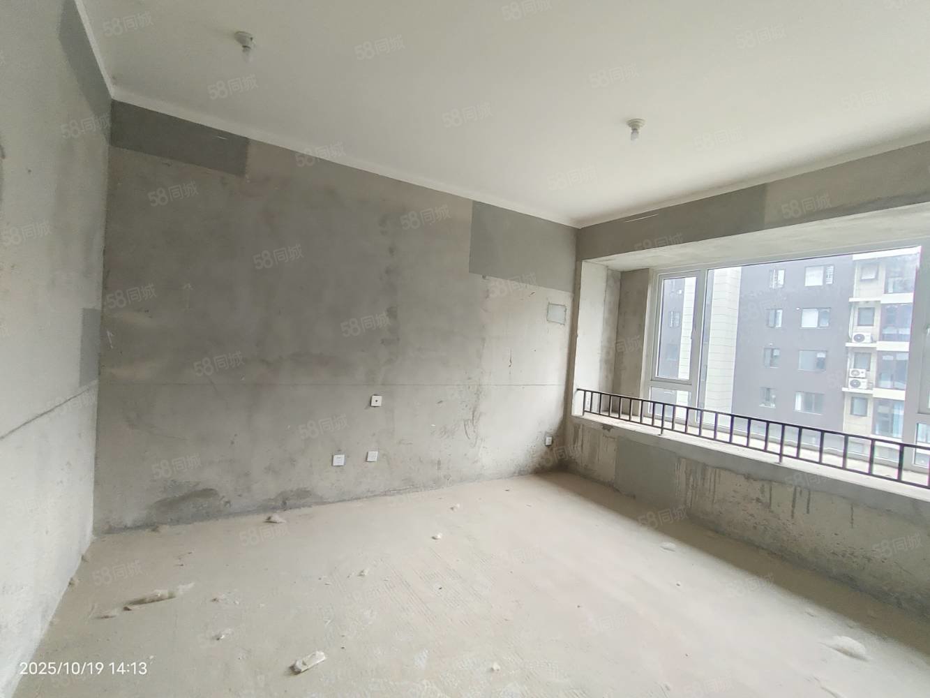 圣桦锦江天玺4室2厅2卫145㎡南北85万