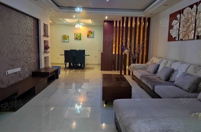 秀峰庭苑3室2厅141.71㎡68万二手房图片