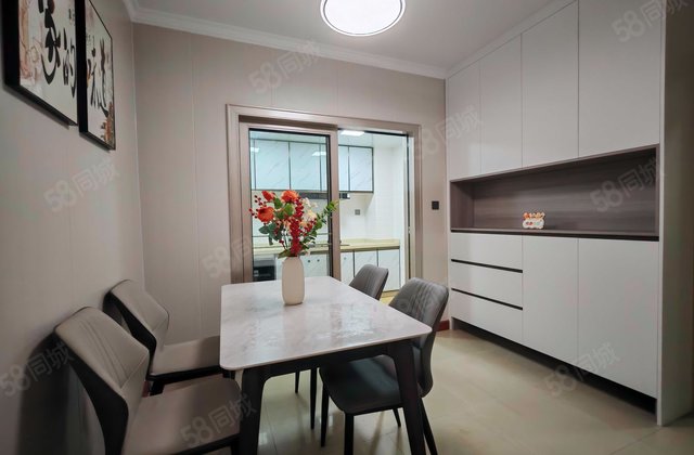 新燕花园4室2厅118.44㎡428万二手房图片