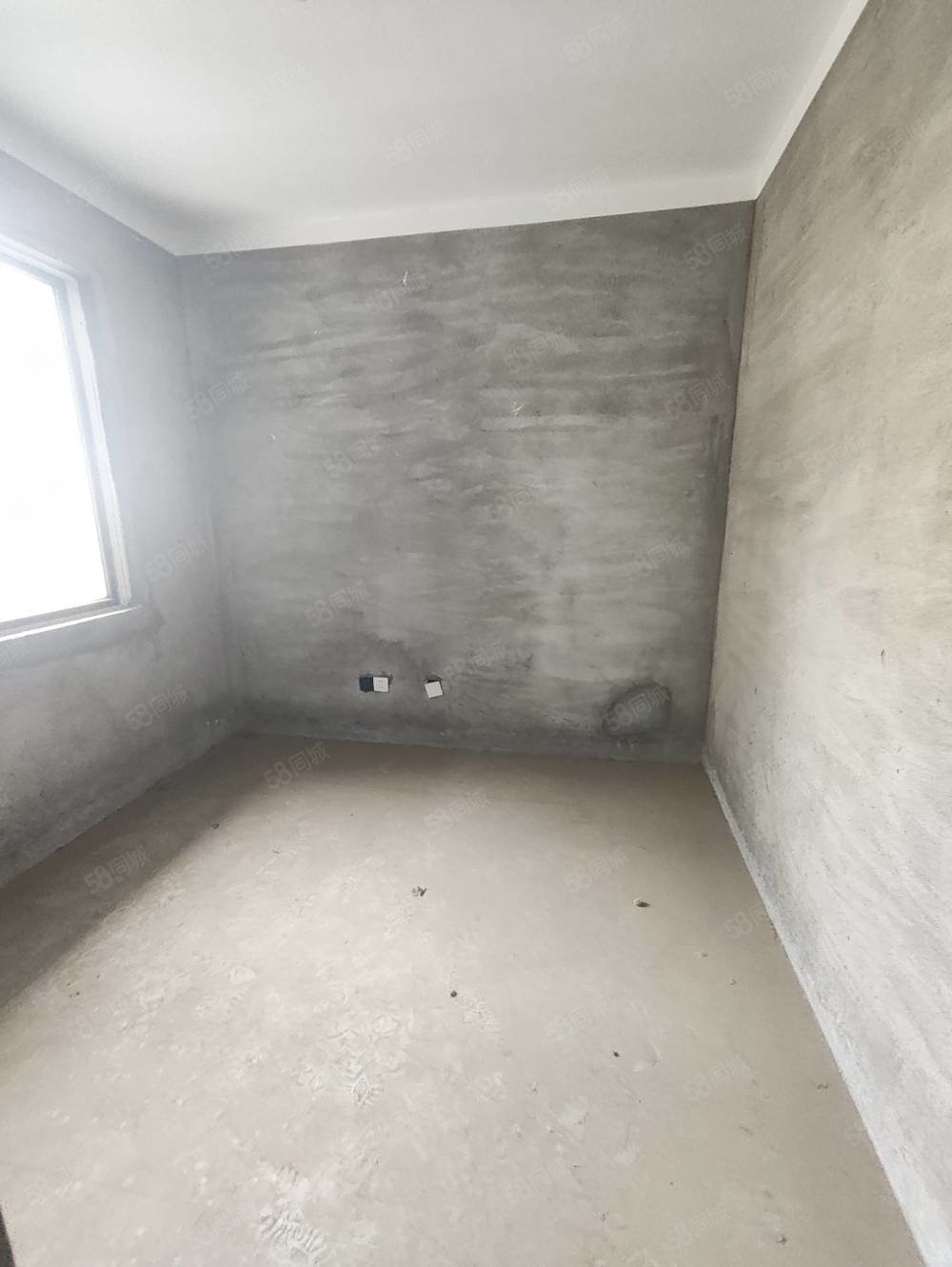 绿城桂语江南3室2厅2卫115㎡南北50万