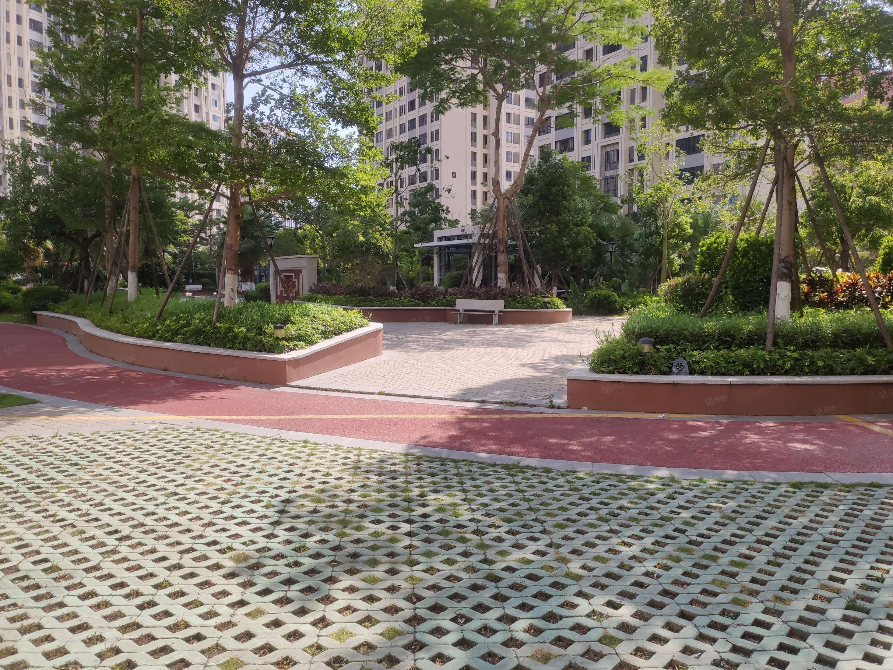 象峰小区电梯高层3房毛坯证2满