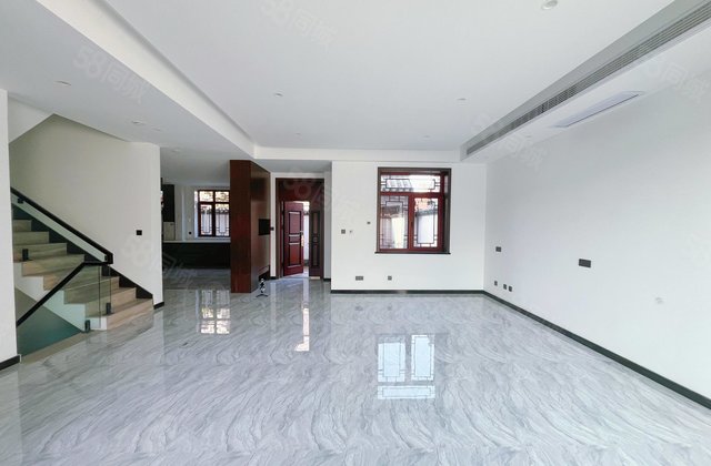 现代精装风 光岳府 330平别墅 免大税 前后院 带车库