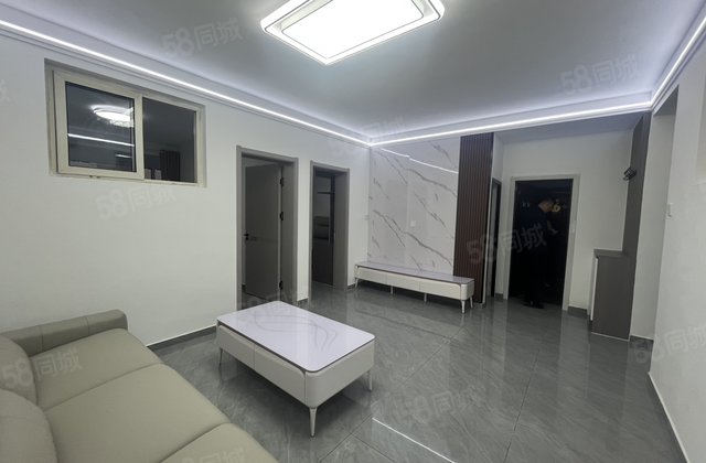 急售 老东昌中学 步梯三楼精装三居室地暖房 可按揭 有钥匙