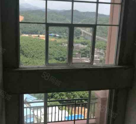 云鼎山庄(别墅)5室3厅180㎡35万二手房图片