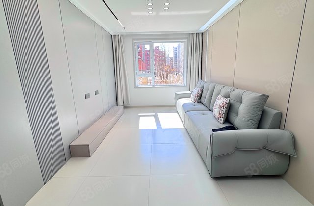 吴中府2室1厅84㎡79.8万二手房图片