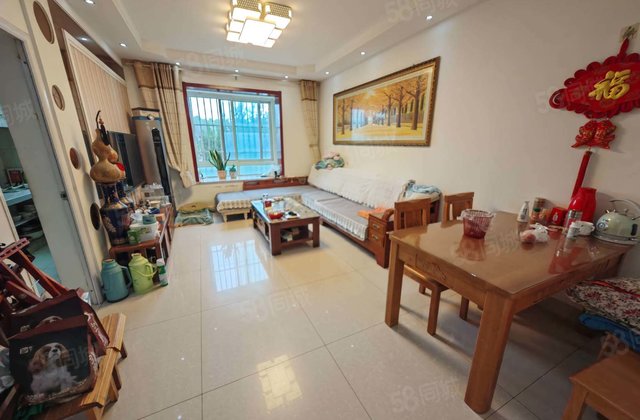 急售莲湖花园一楼带院 院子30平方左右 户型很好价格不高